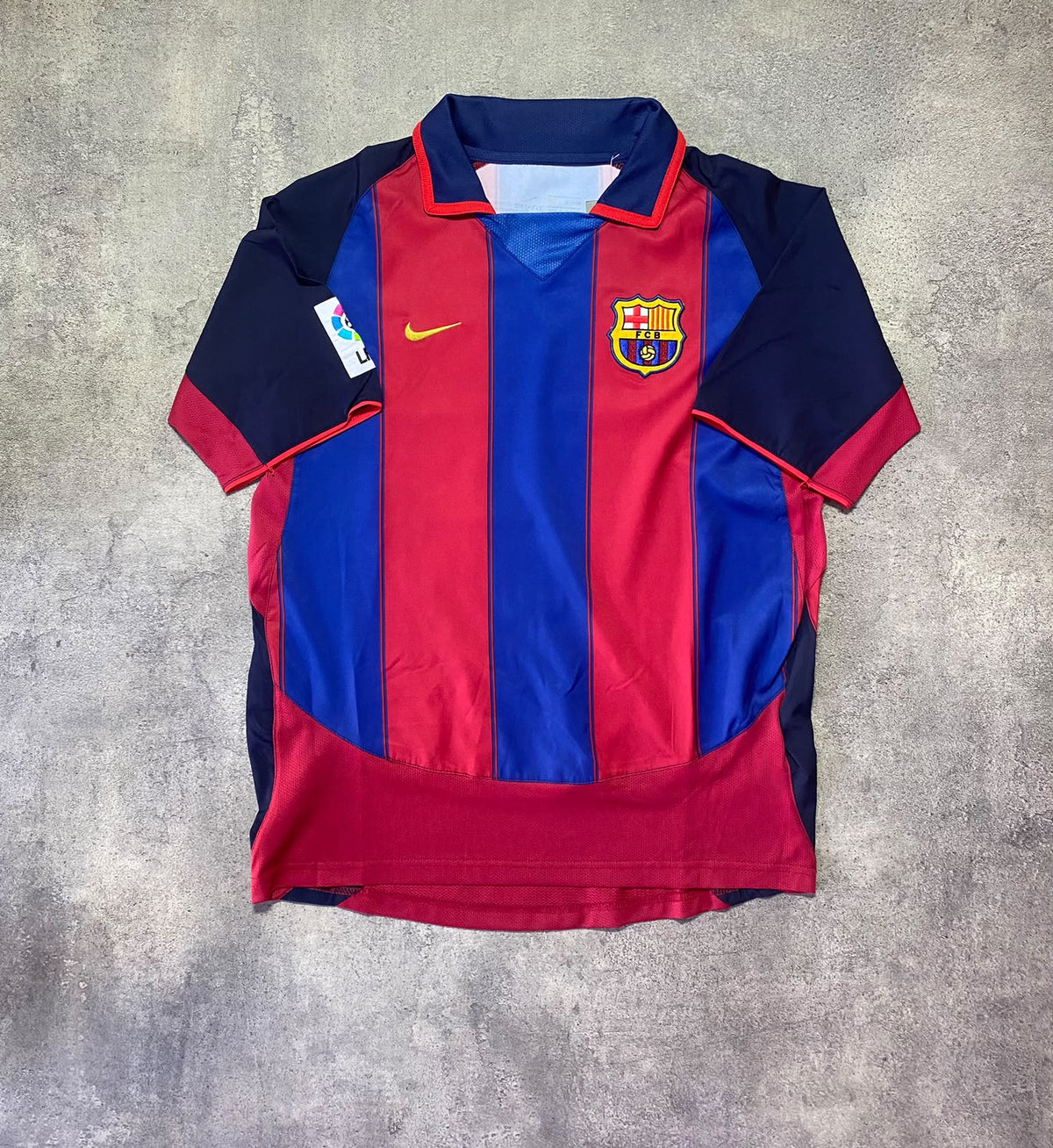 Barcelona 03/04 home jersey