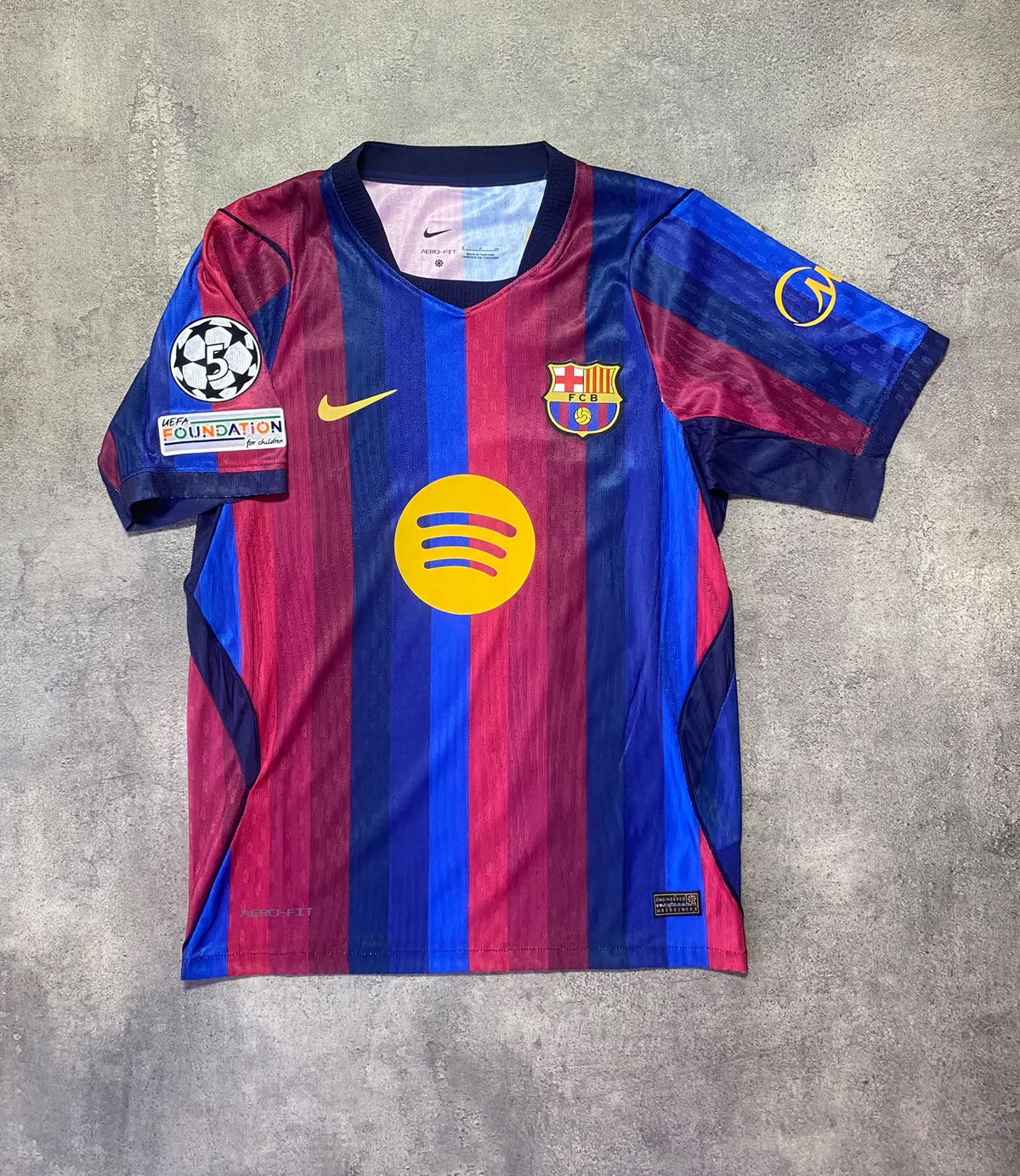 Barcelona 26/27 home jersey