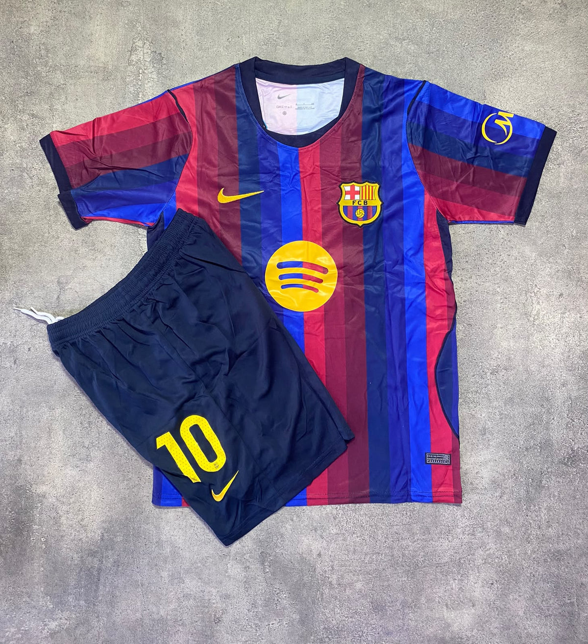 Barcelona 26/27 home kit