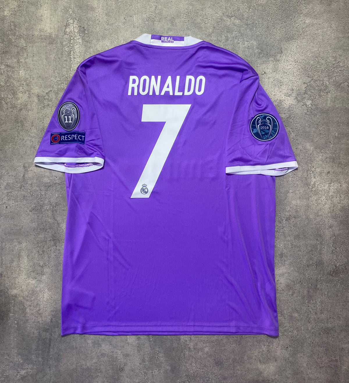 Real Madrid 16/17 away jersey