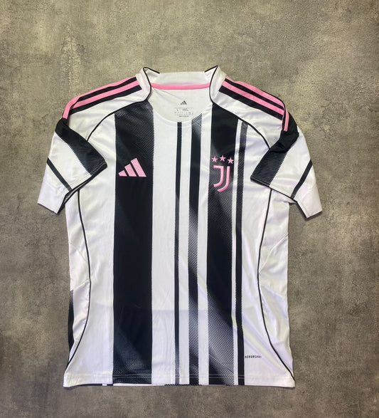 Juventus 25/26 home jersey
