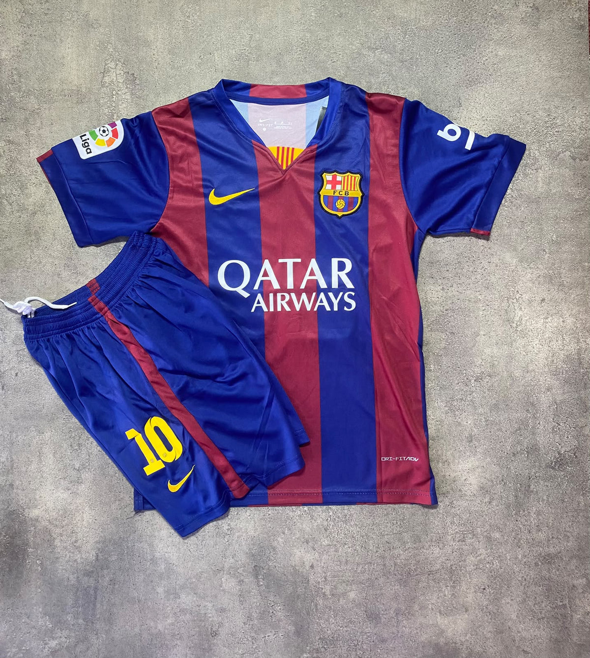 Barcelona 14/15 home kit