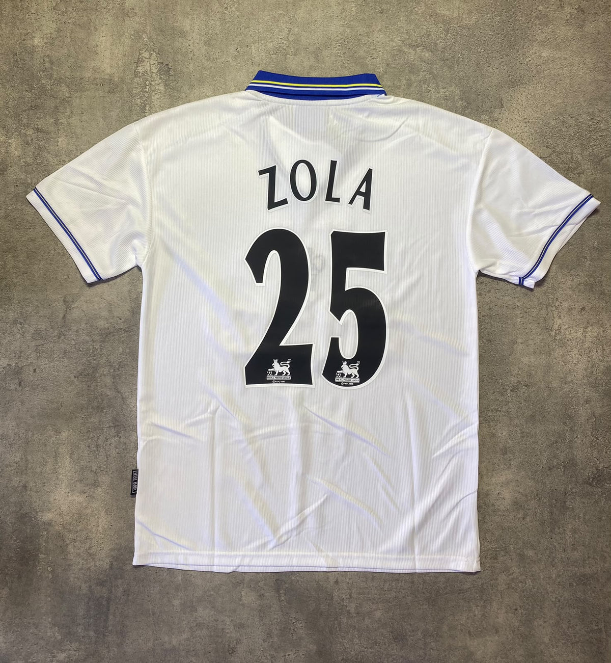 Chelsea 98/00 away jersey