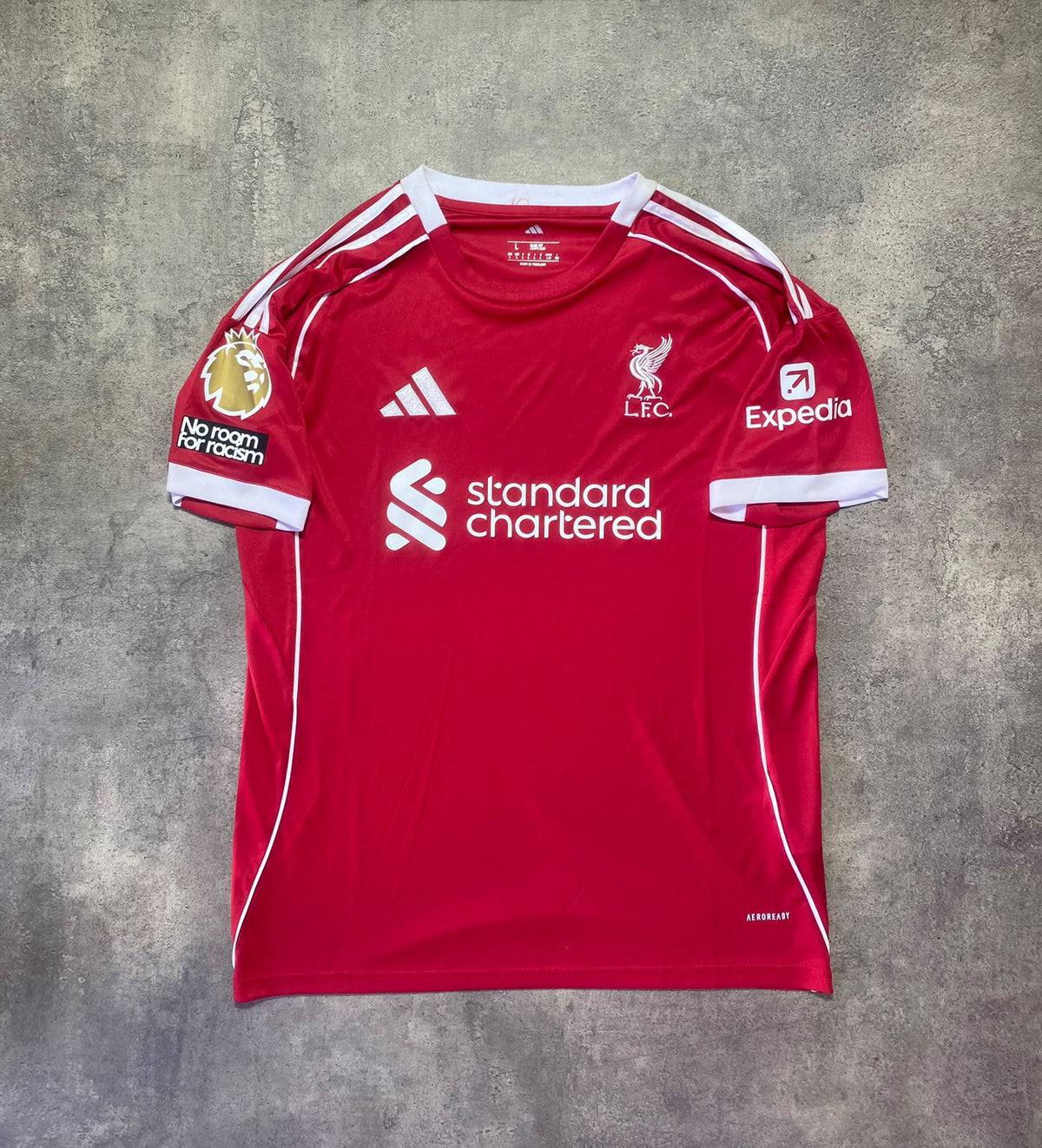 Liverpool 25/26 home jersey