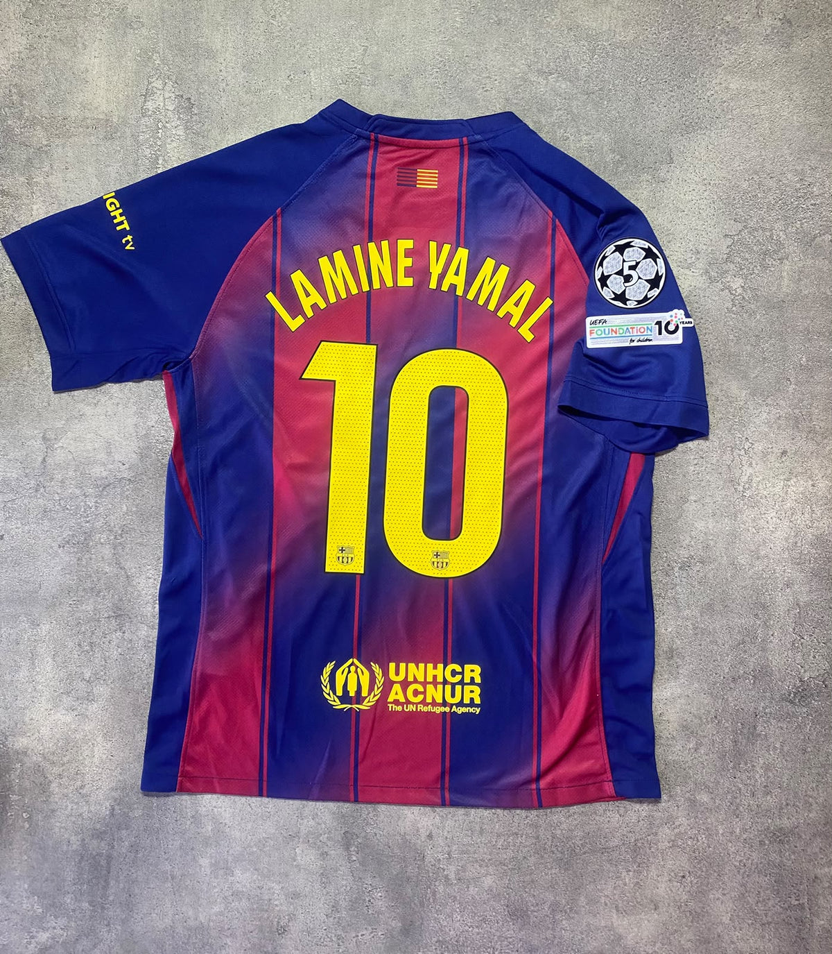 Barcelona 25/26 home kit