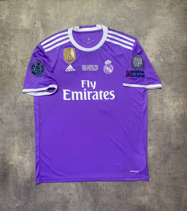 Real Madrid 16/17 away jersey